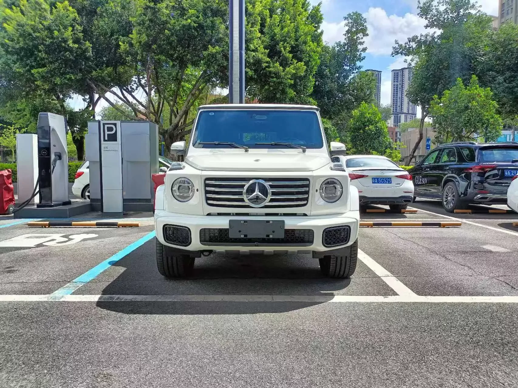 Mercedes-Benz G Class