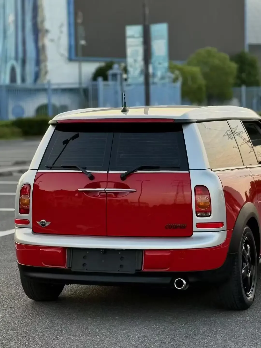 MINI CLUBMAN