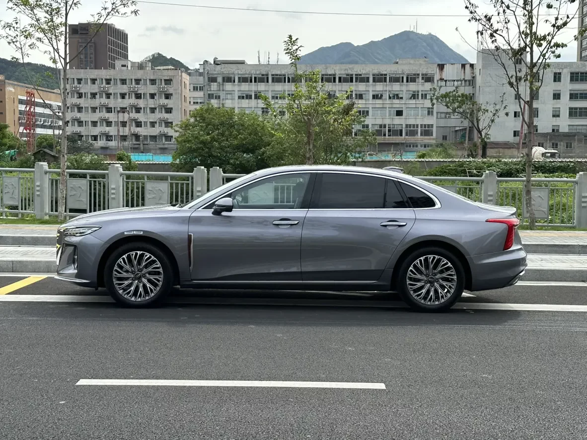 Hongqi H5