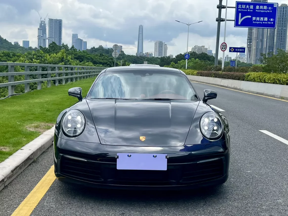 Porsche 911