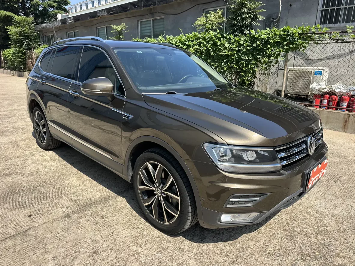 Volkswagen Tiguan L