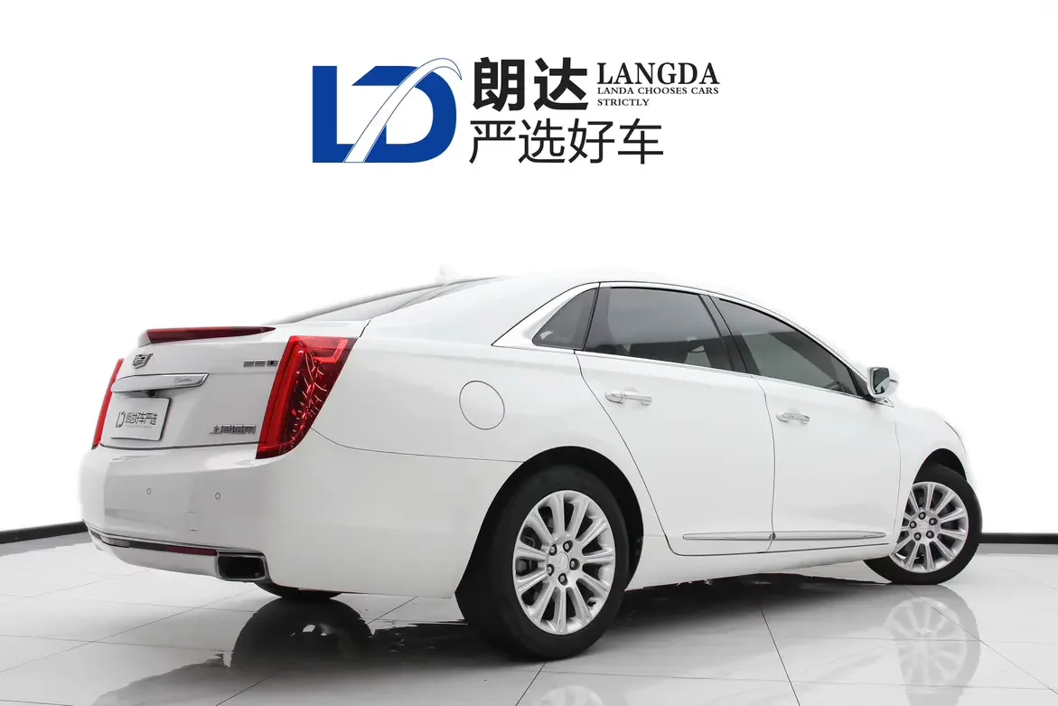 Cadillac XTS