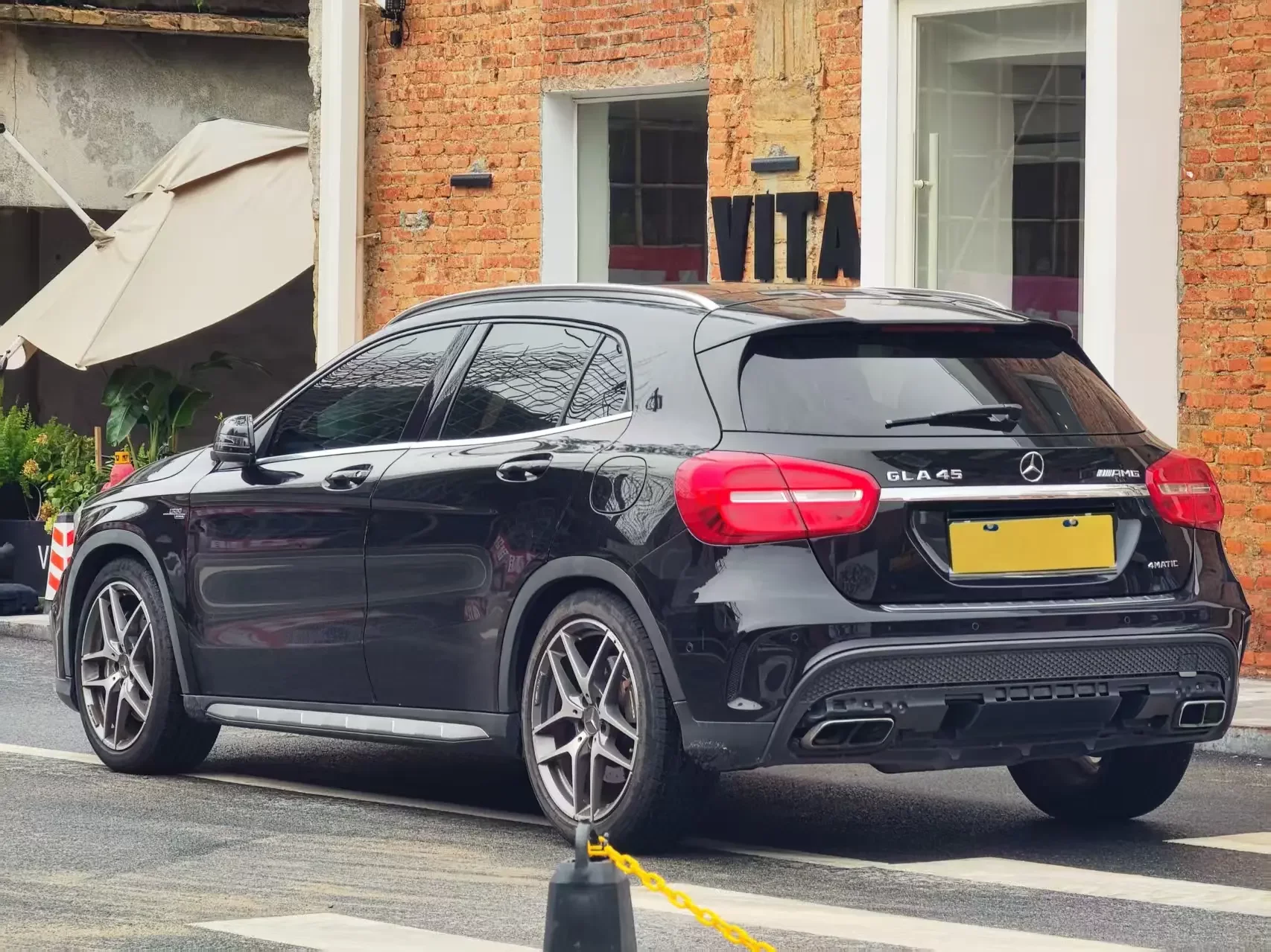 Mercedes-Benz GLA AMG