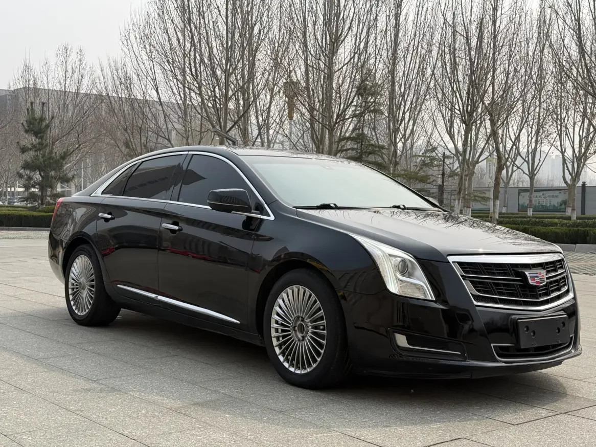 Cadillac XTS