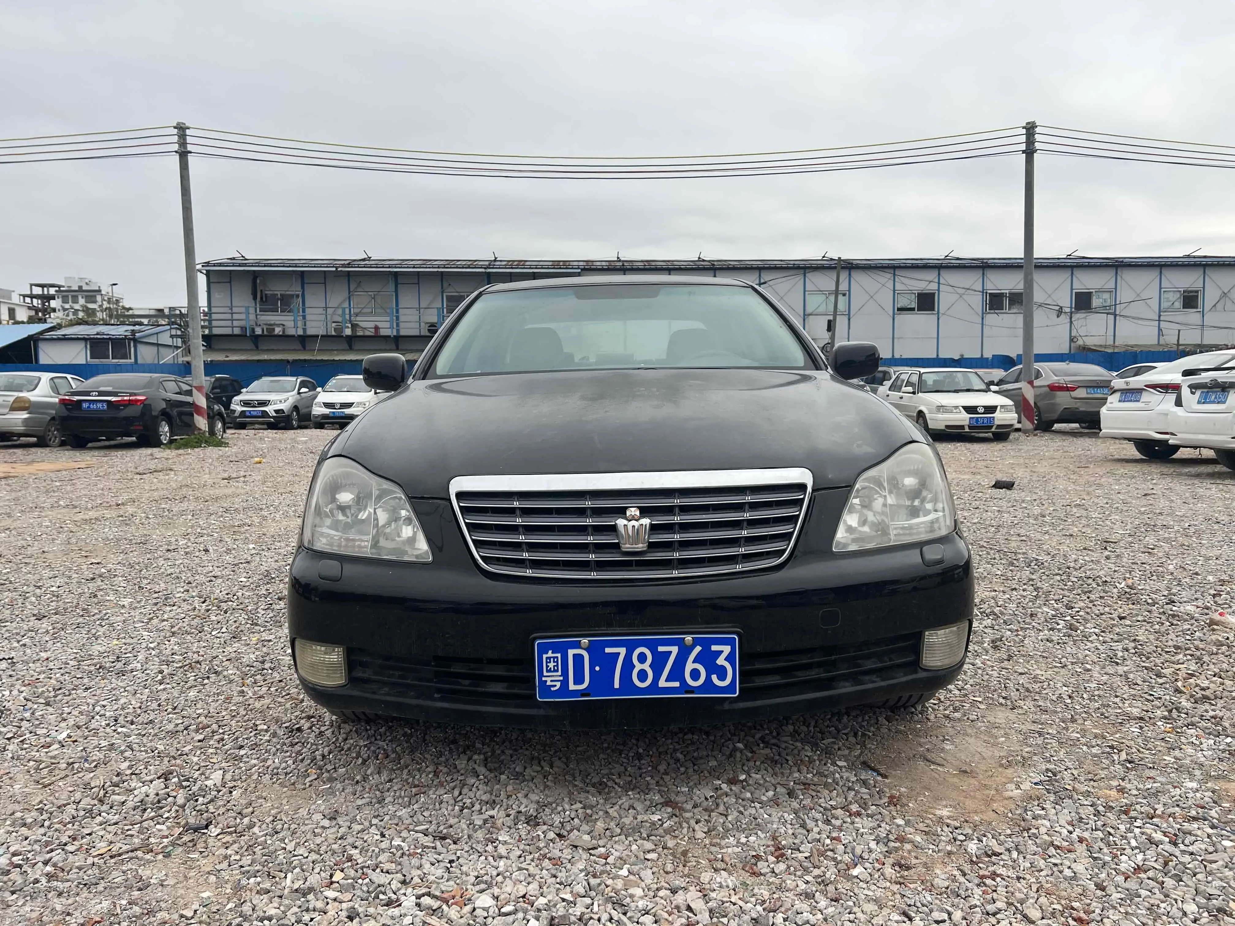 Toyota crown