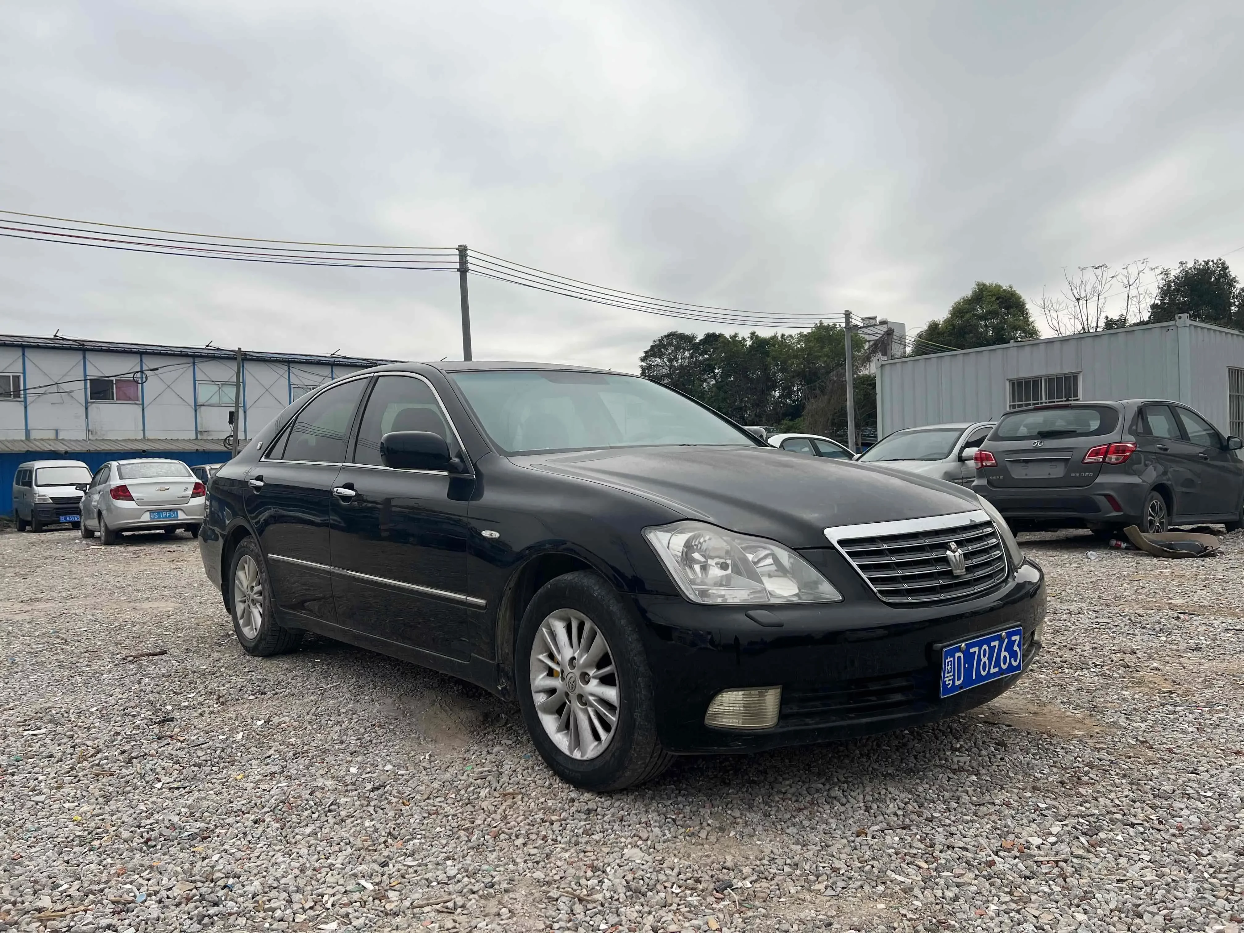 Toyota crown