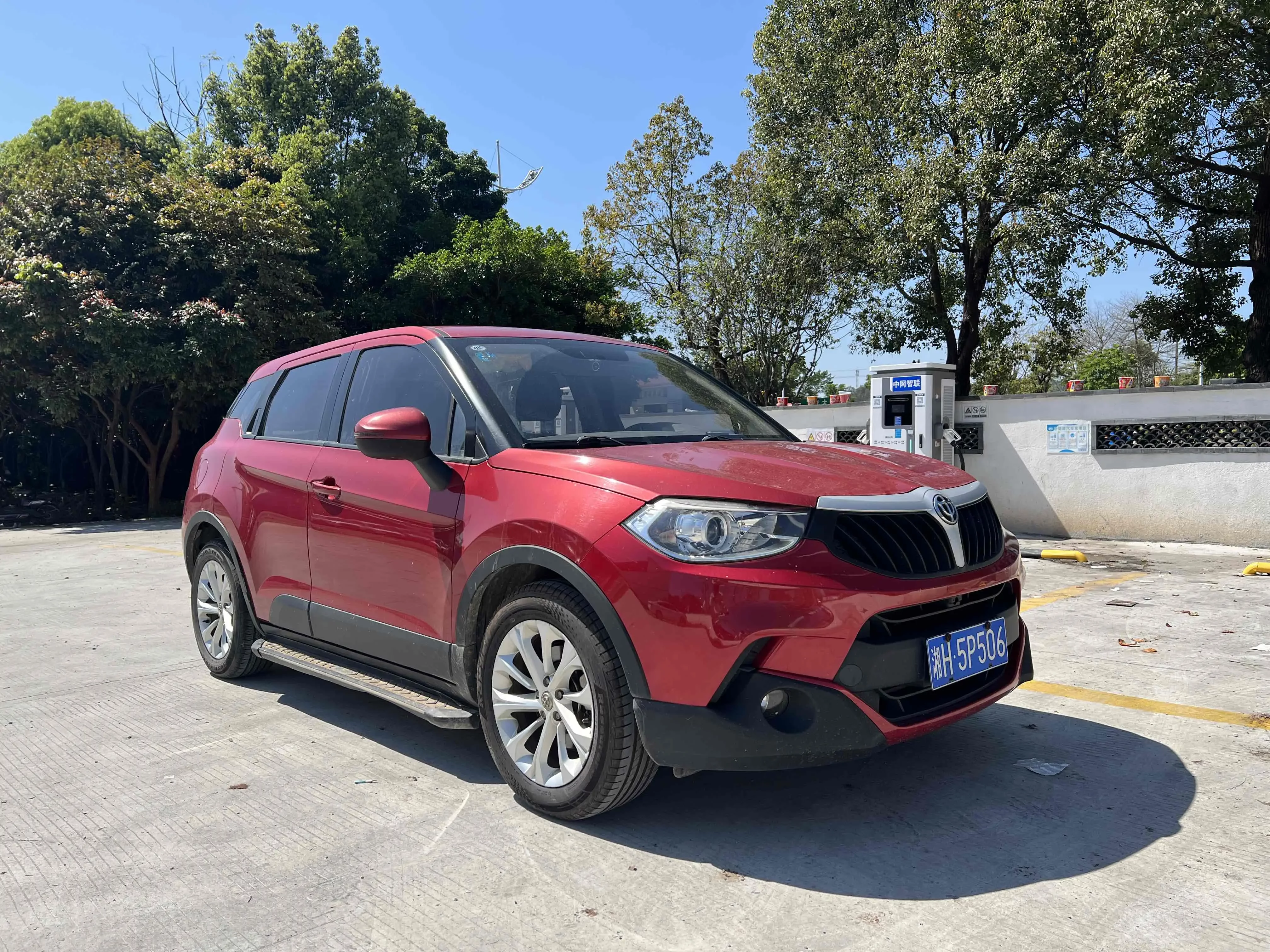 Brilliance China V3
