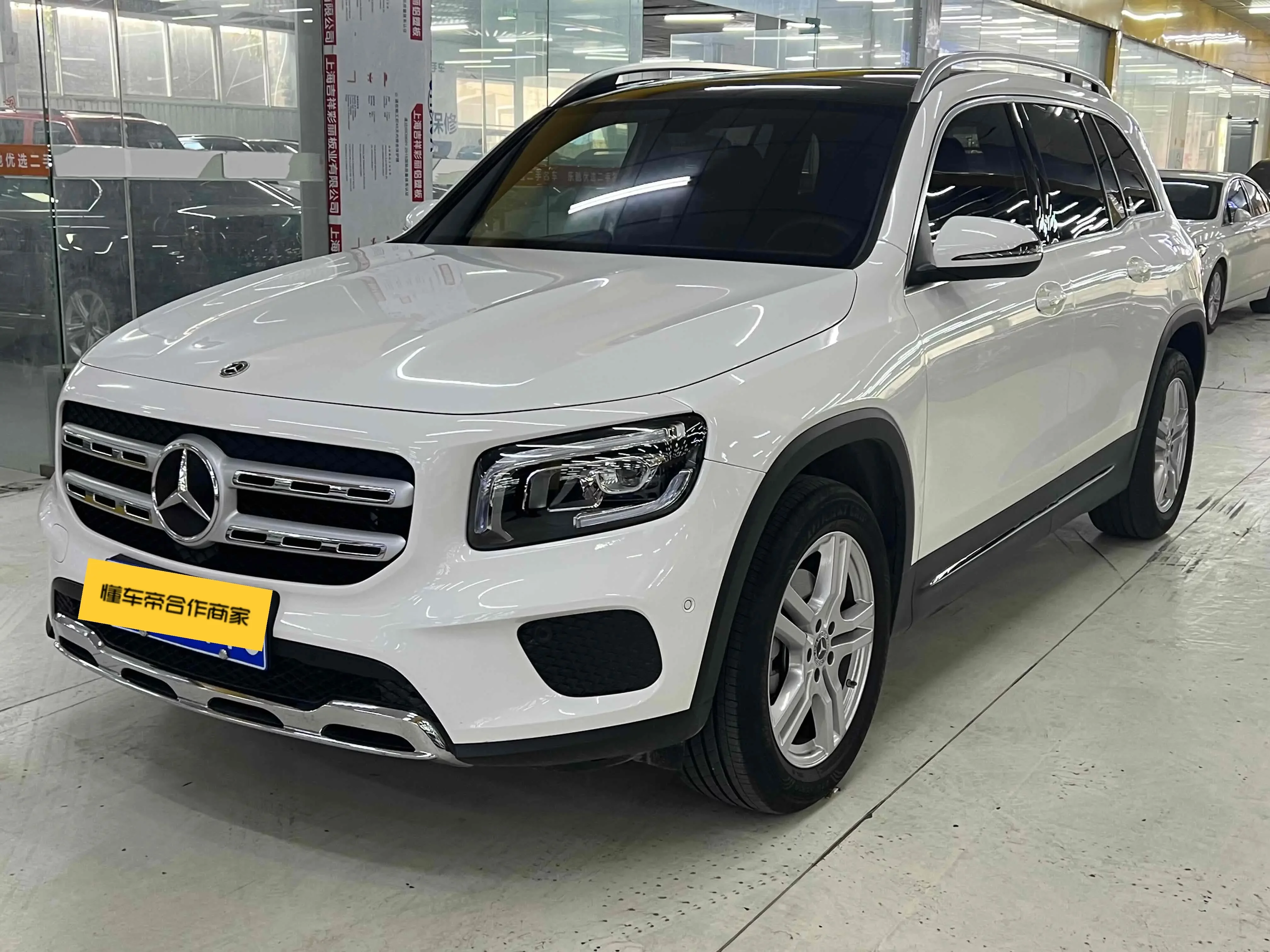 Mercedes-Benz GLB