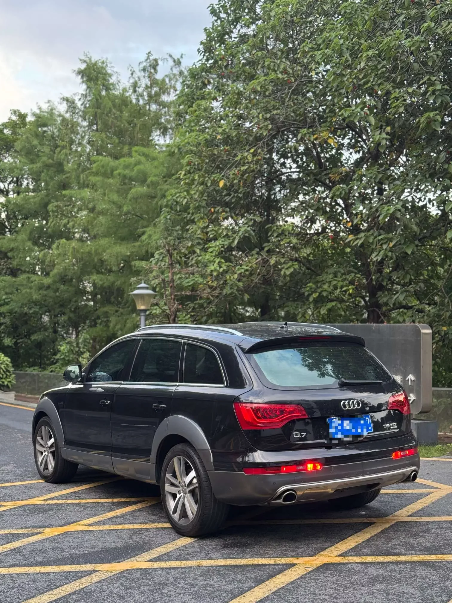 Audi Q7