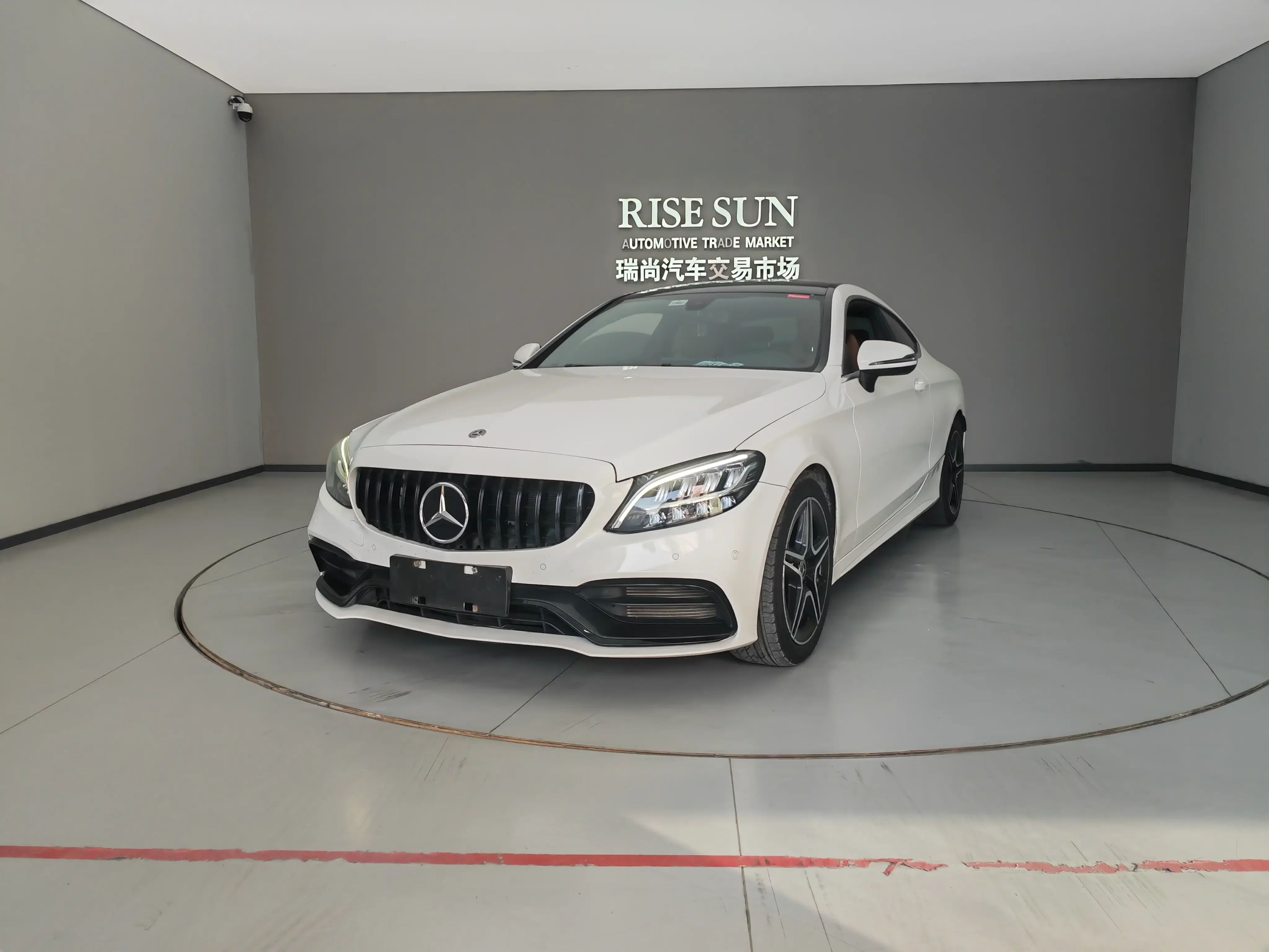 Mercedes-Benz C-Class  из Китая