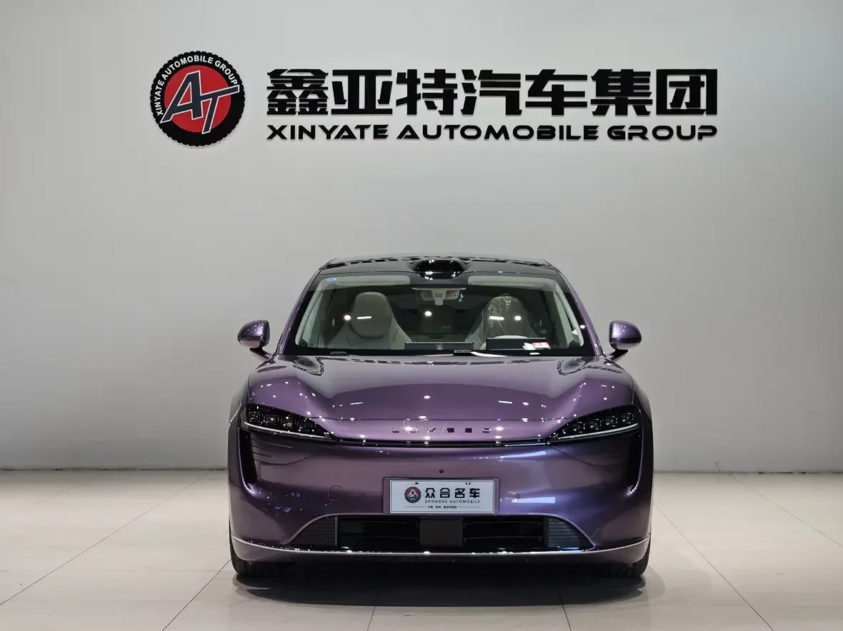 Luxeed Zhijie R7