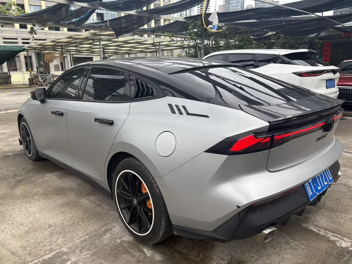 Changan UNI-V