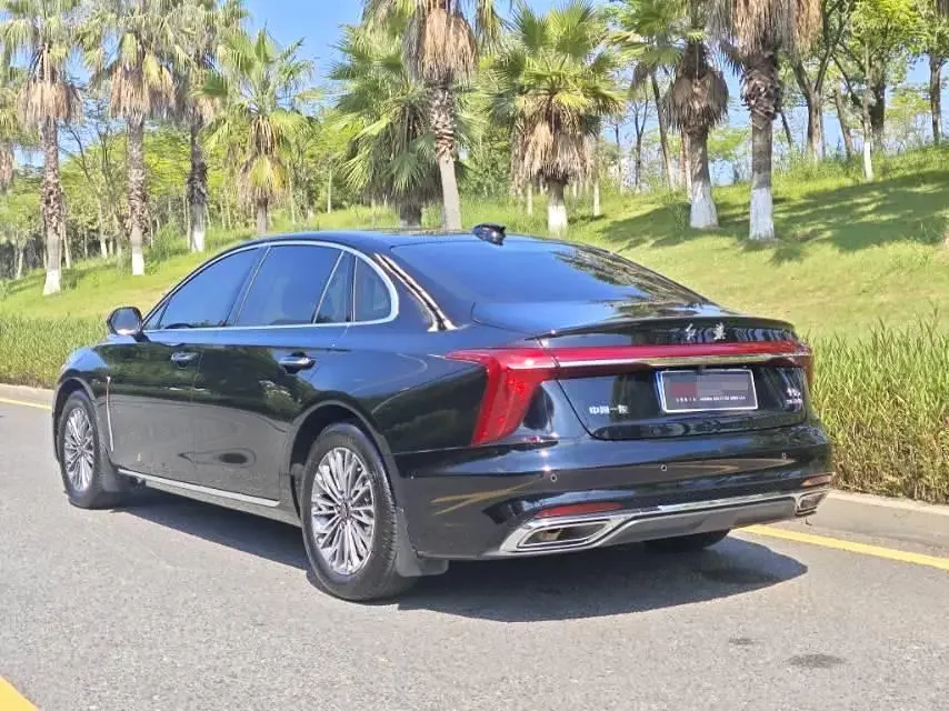 Hongqi H5