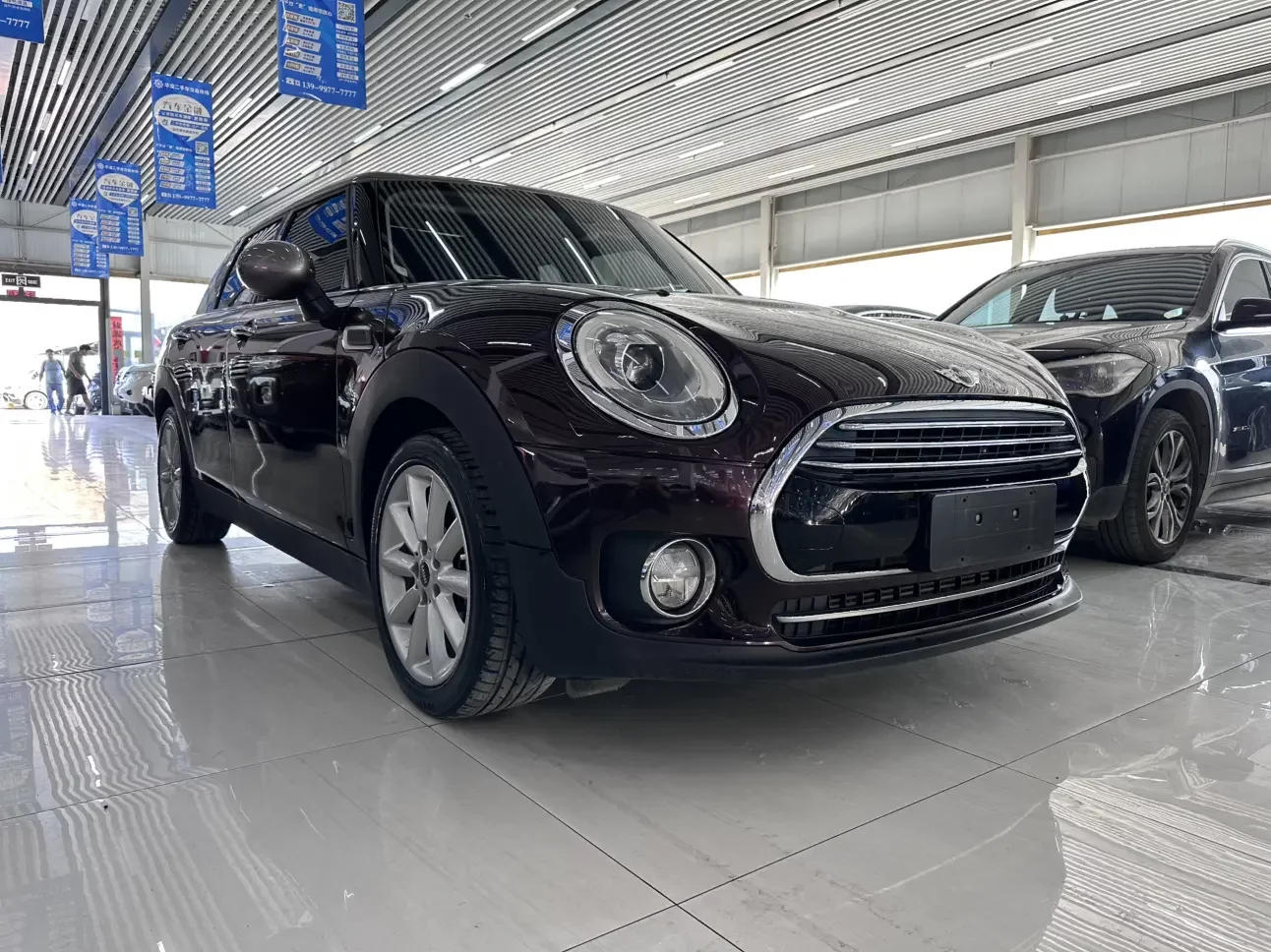 MINI CLUBMAN
