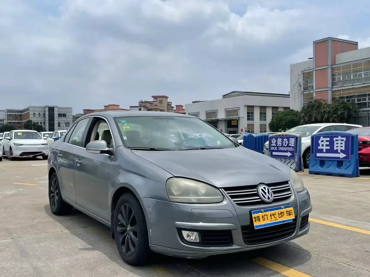 Volkswagen Sagitar