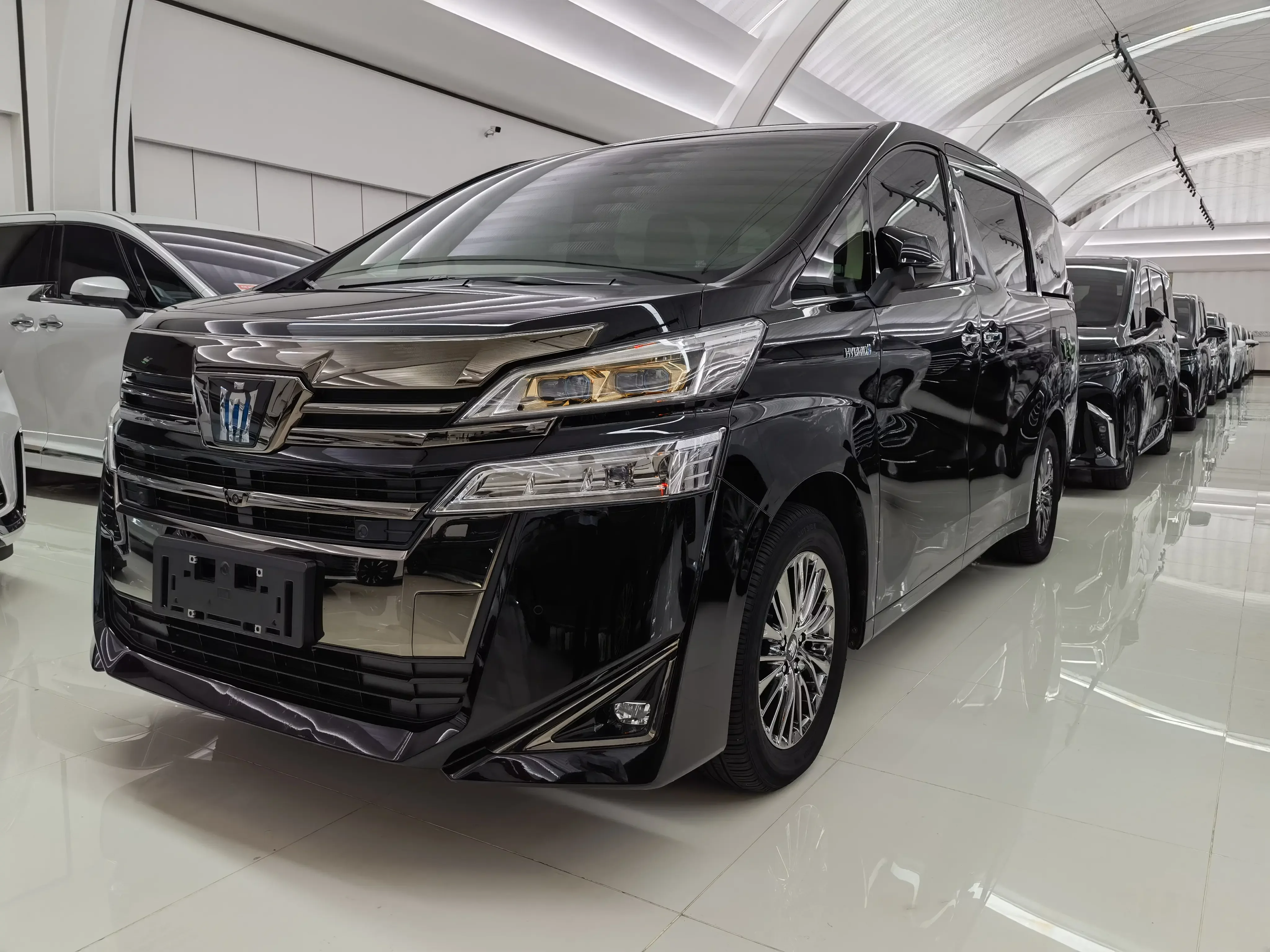Toyota Crown Wellfire