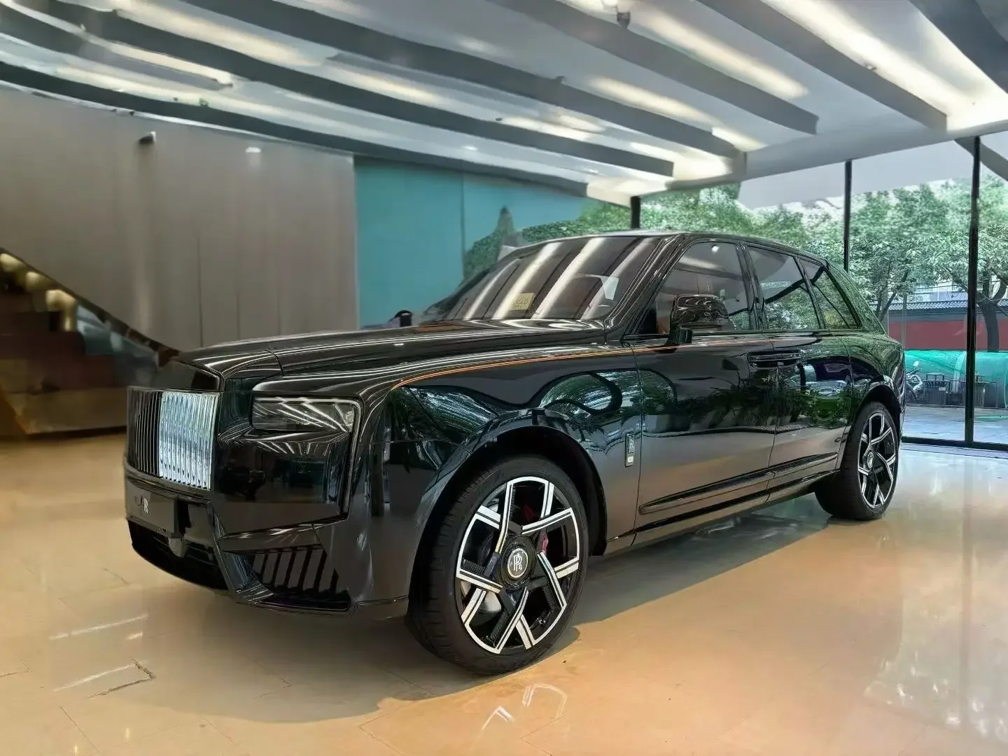 Rolls Royce Cullinan