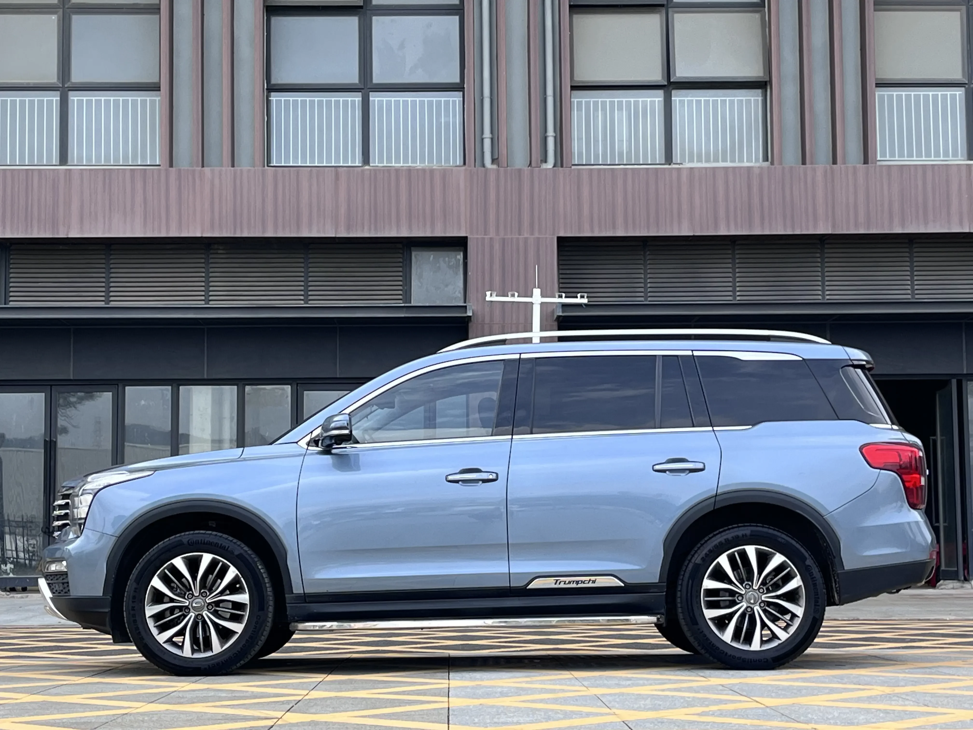 GAC Trumpchi GS8