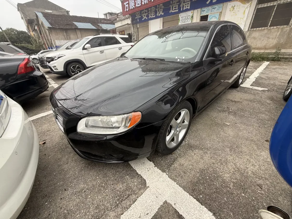 Volvo S80L