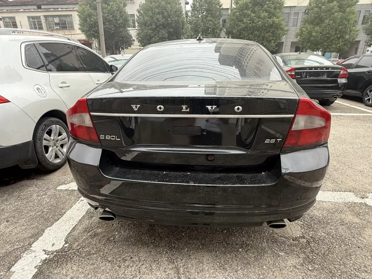 Volvo S80L