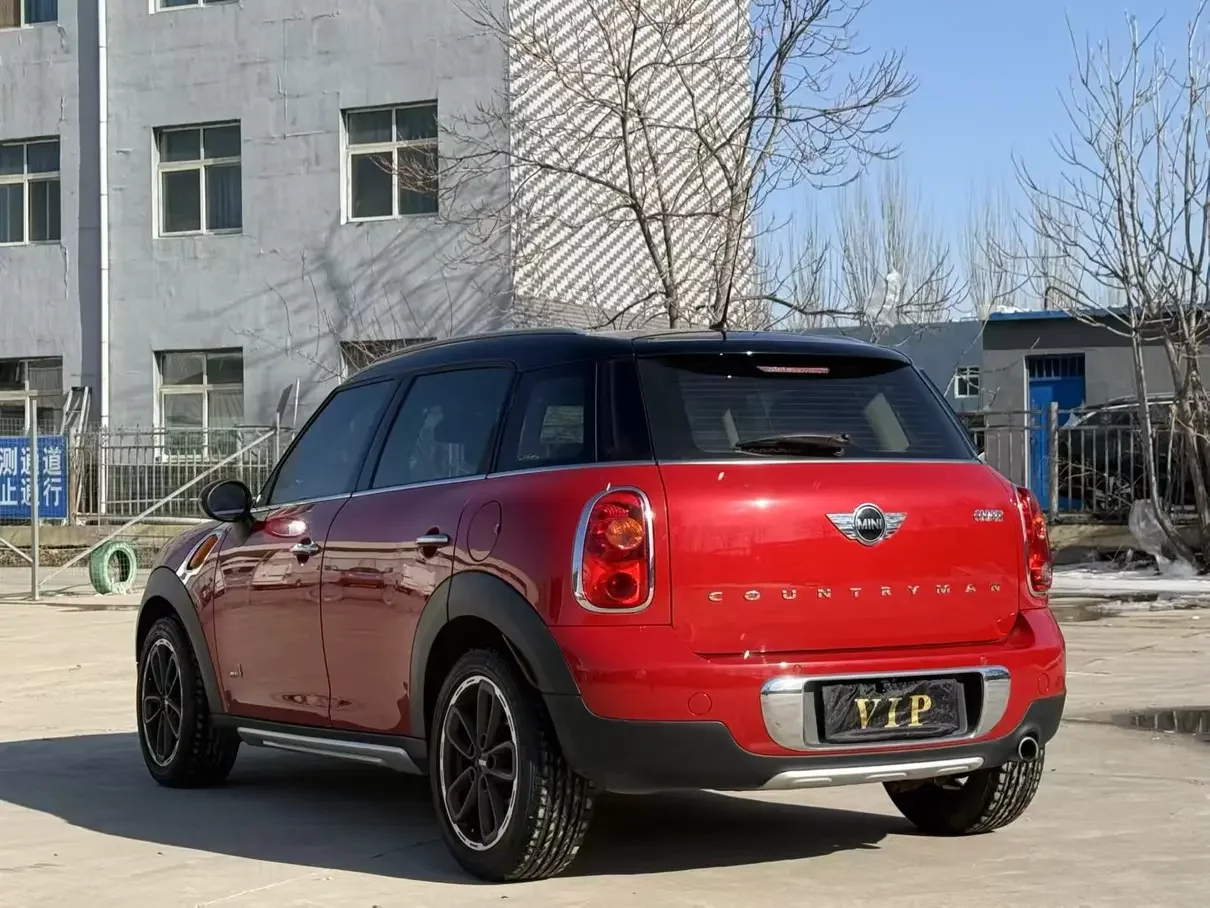 MINI COUNTRYMAN