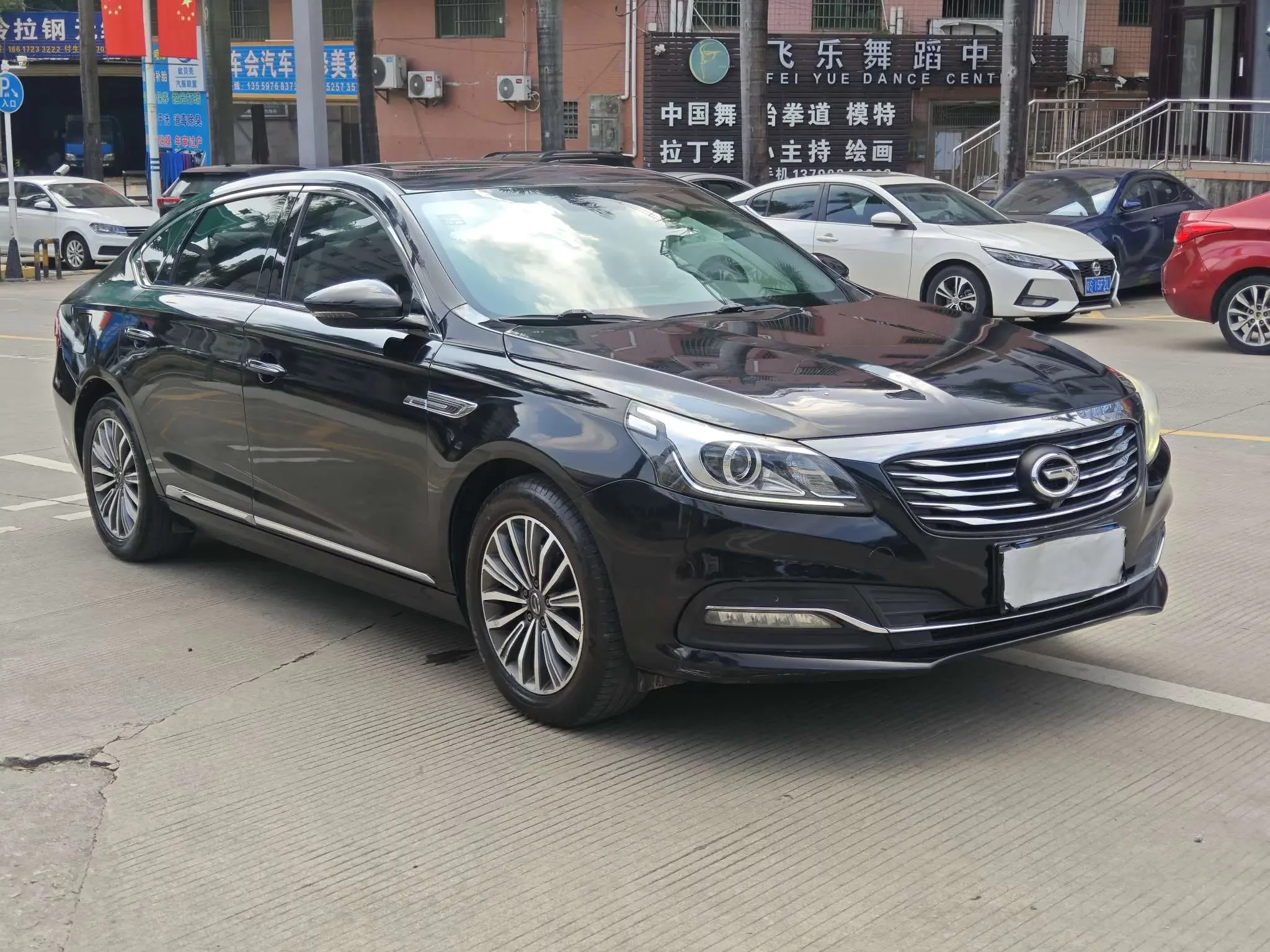 GAC Trumpchi GA8