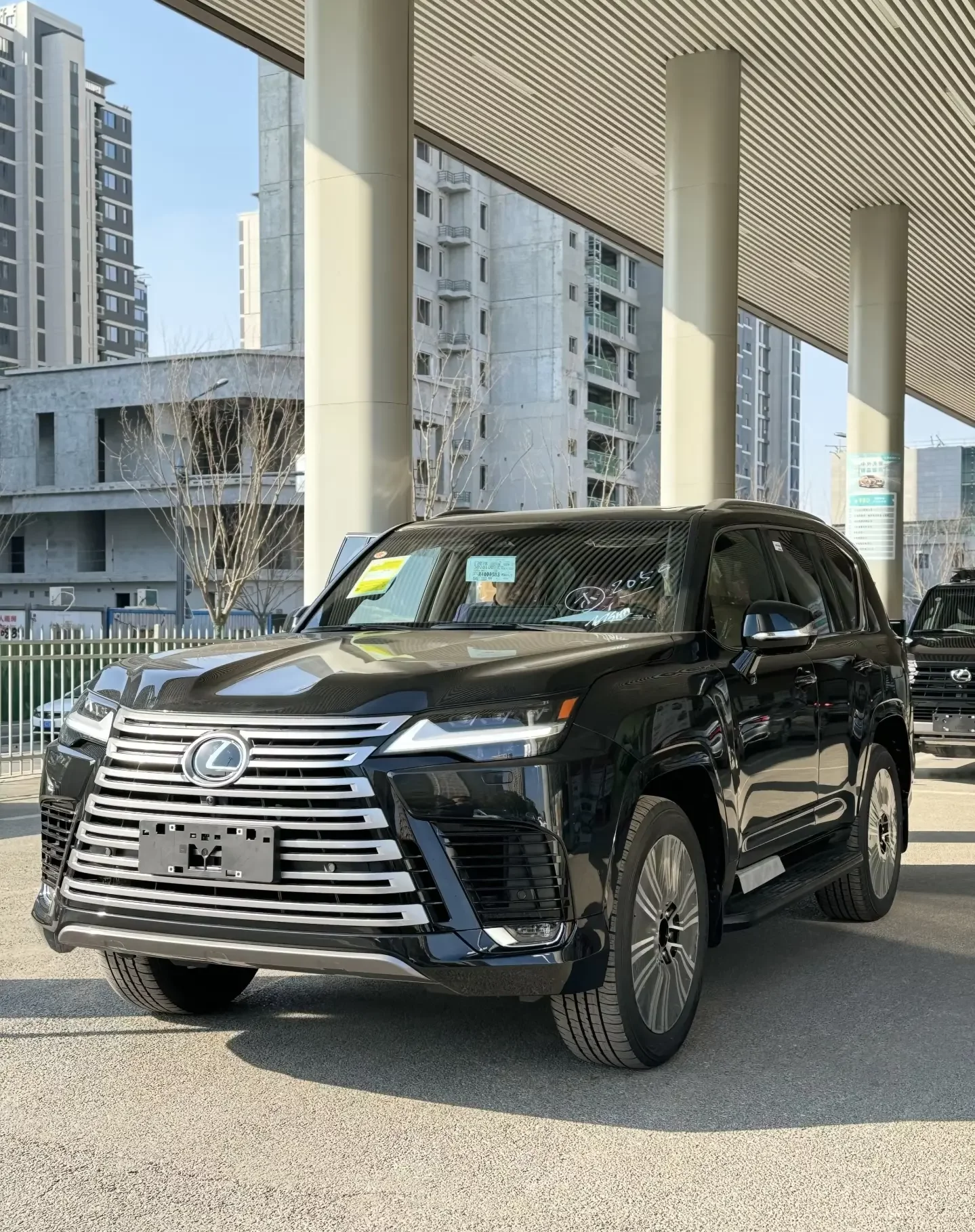 Lexus LX