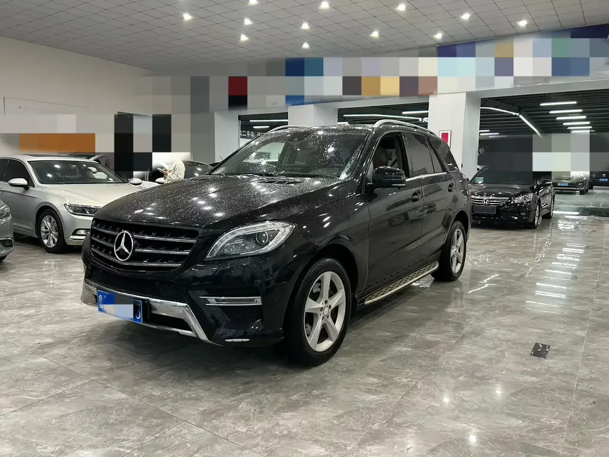 Mercedes-Benz M Class
