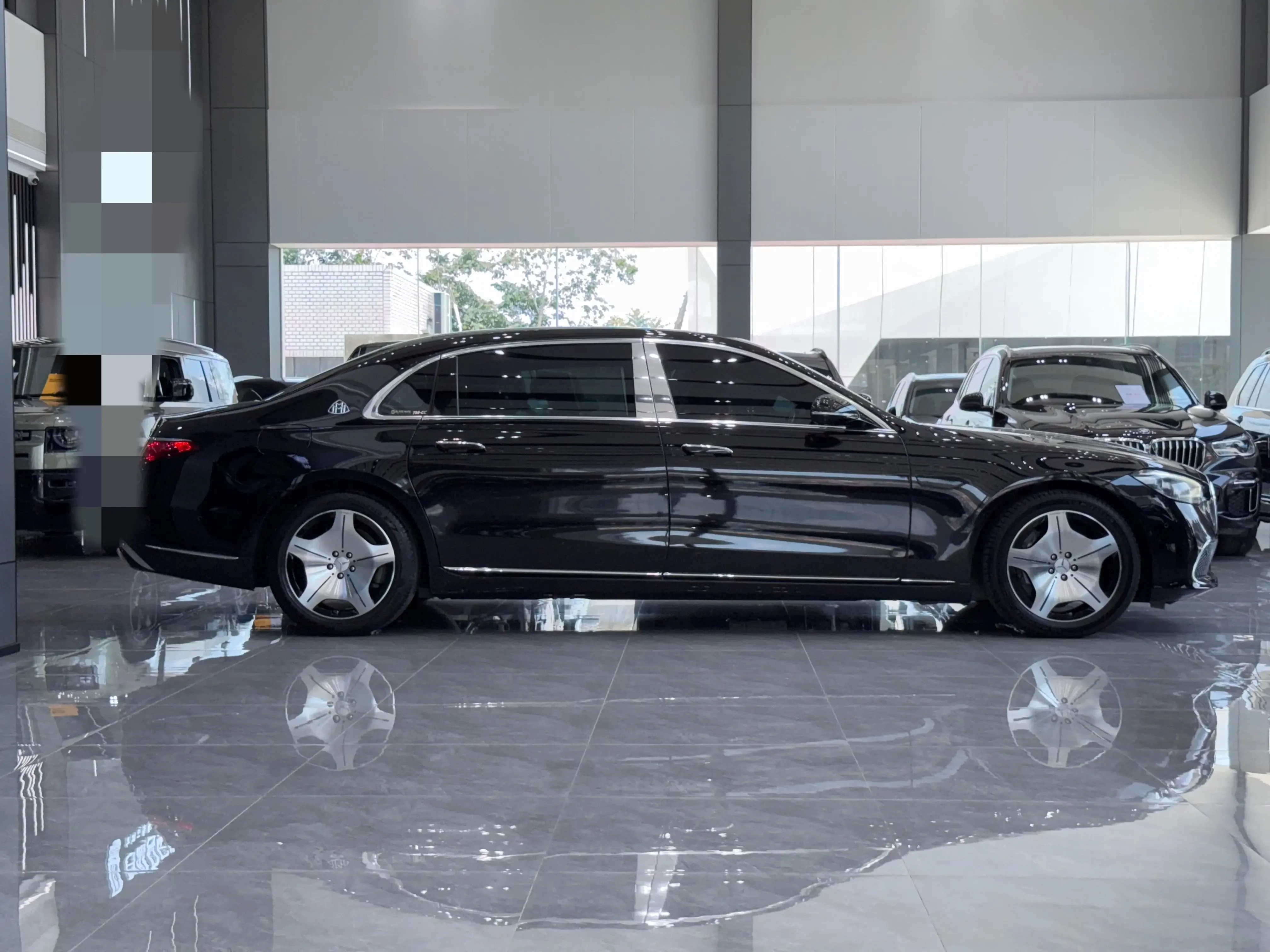 Mercedes-Benz Maybach S-Class