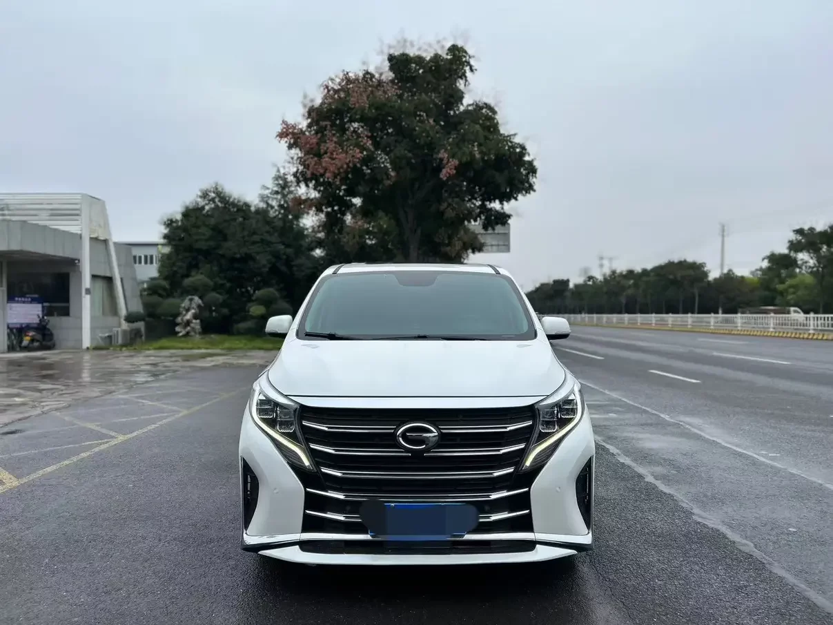 GAC Trumpchi M8