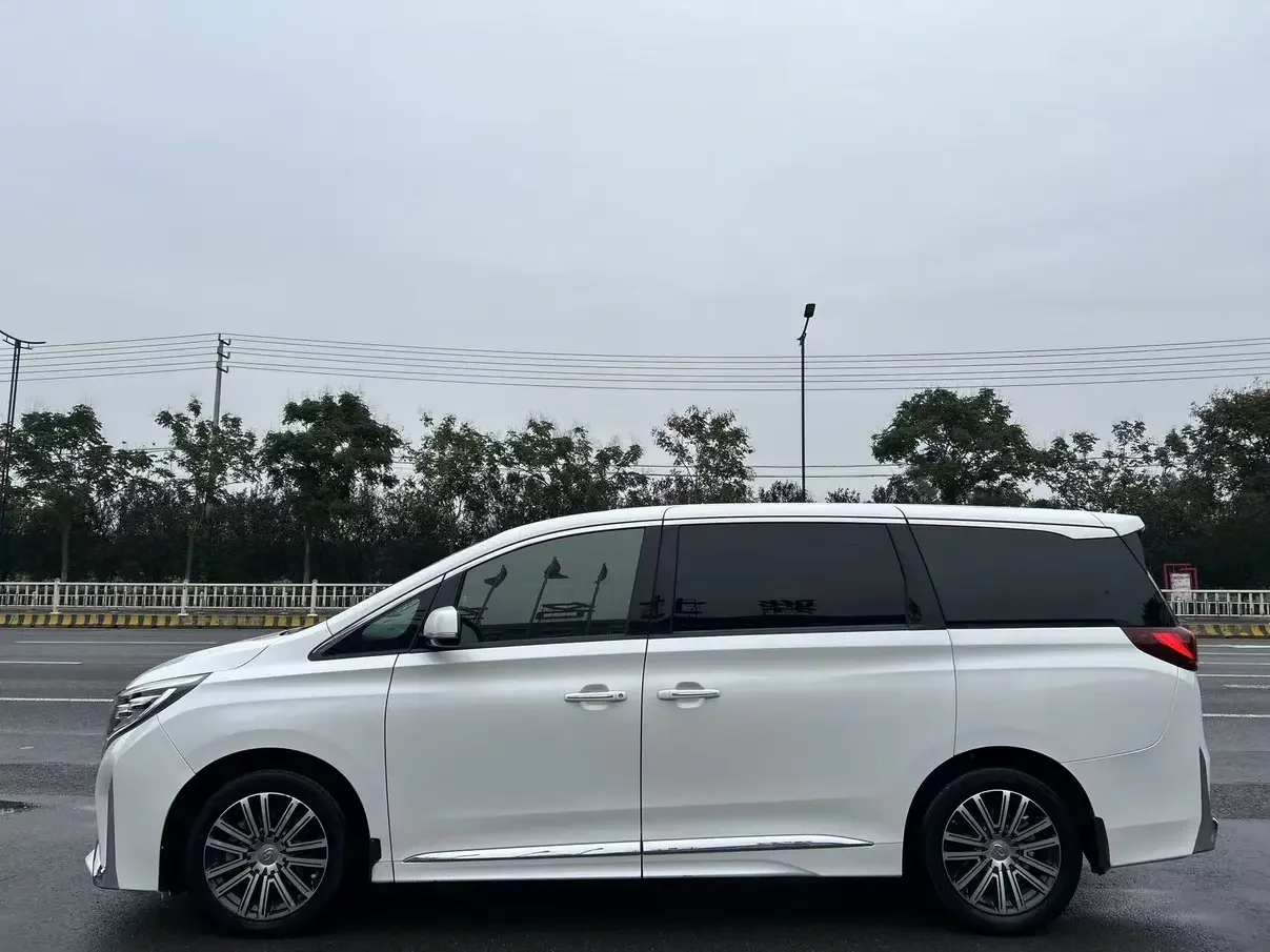 GAC Trumpchi M8
