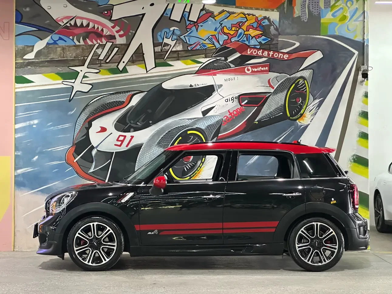 MINI JCW COUNTRYMAN