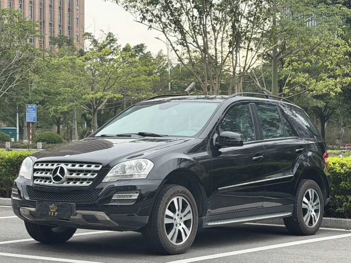 Mercedes-Benz M Class