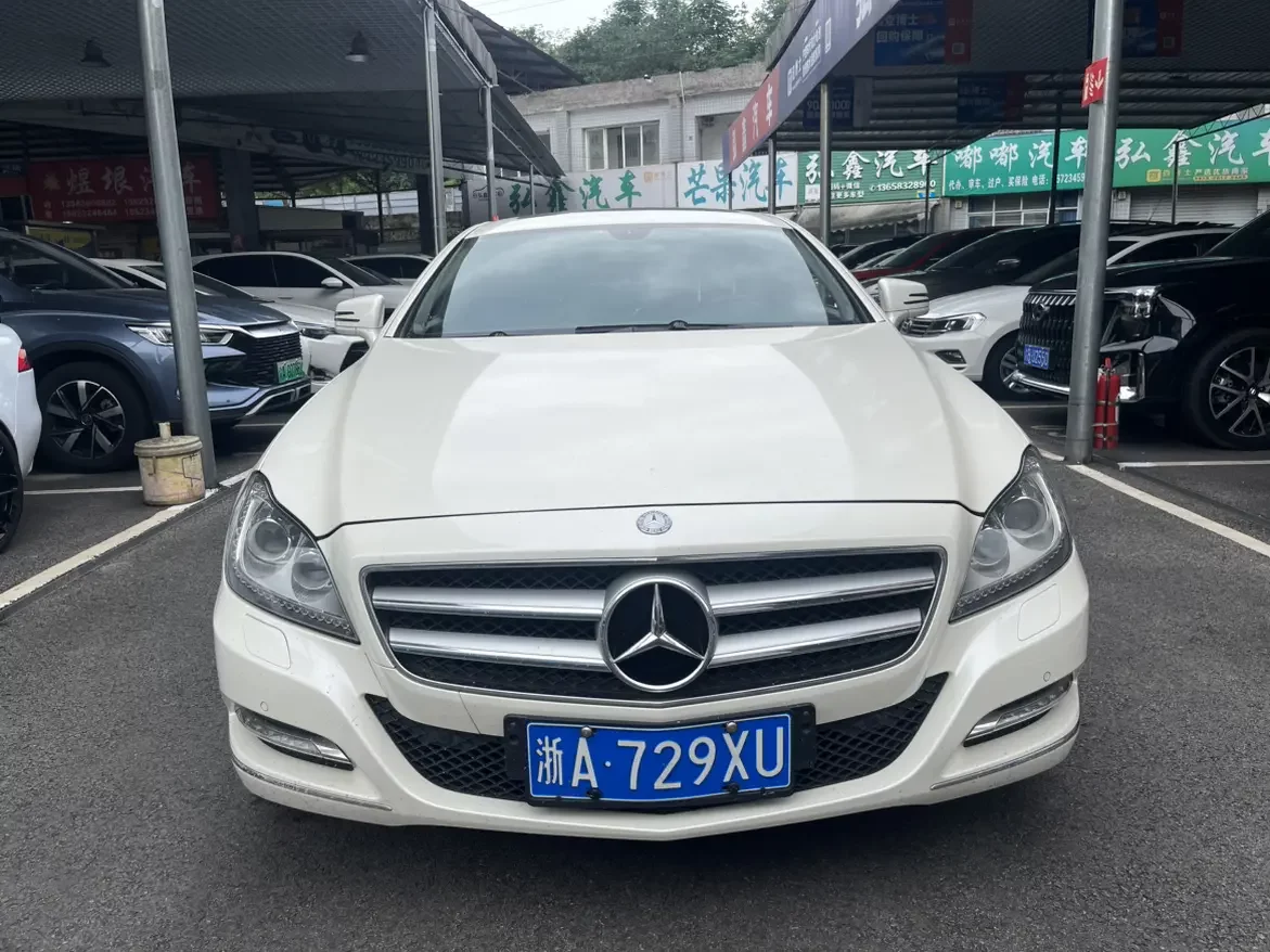 Mercedes-Benz CLS