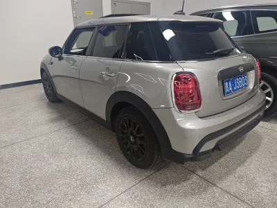 MINI 