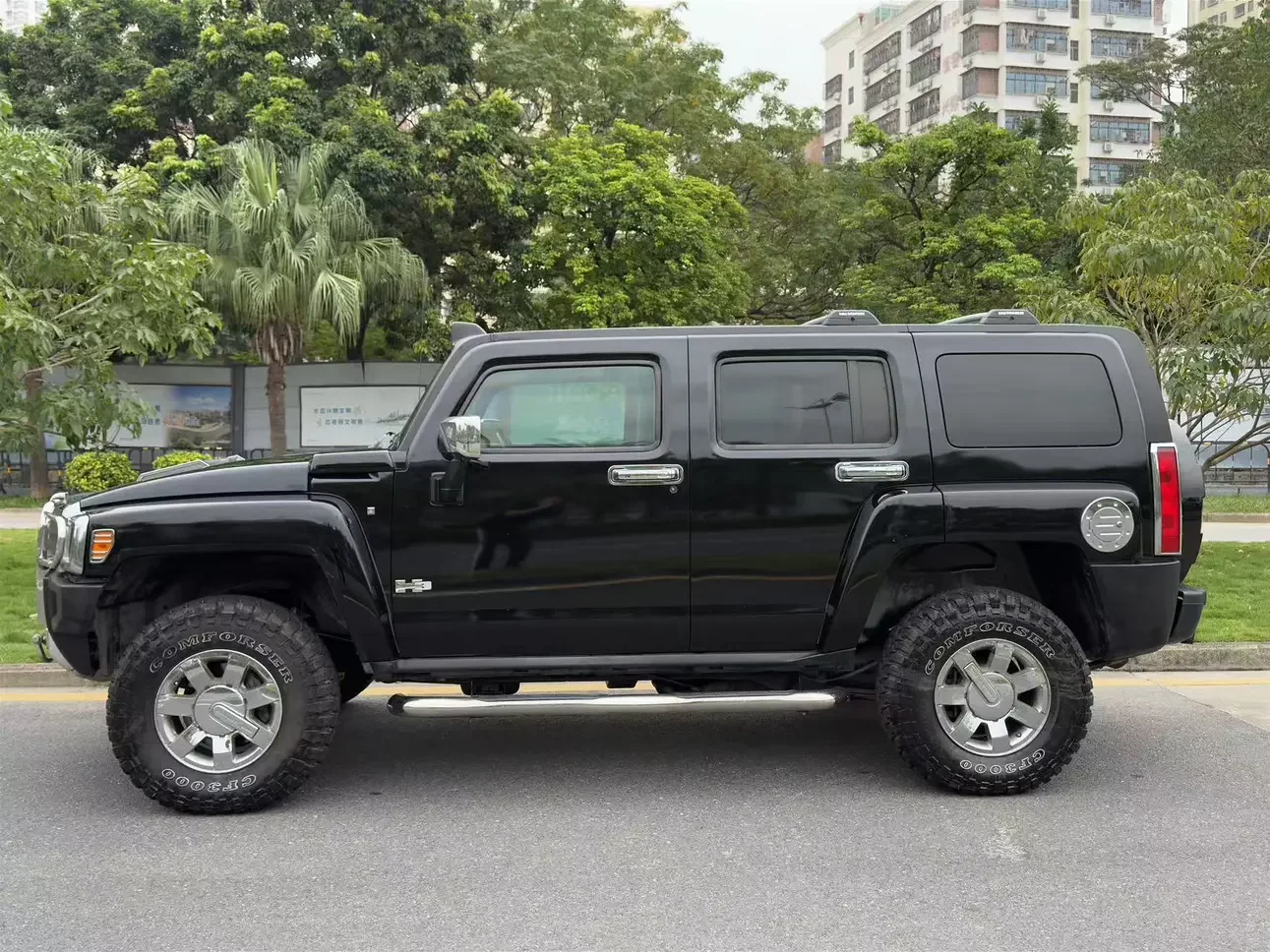 Hummer H3
