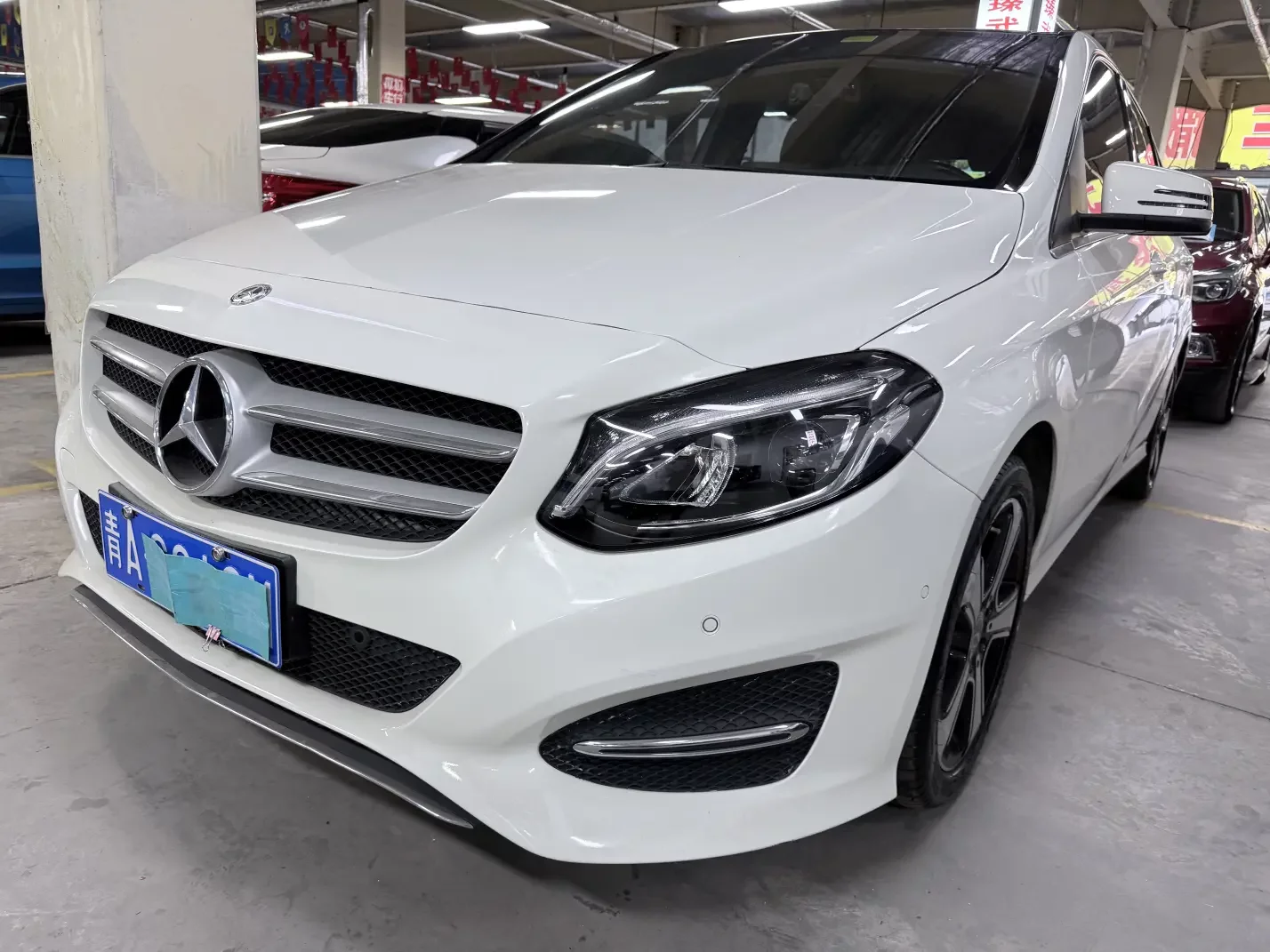 Mercedes-Benz B Class