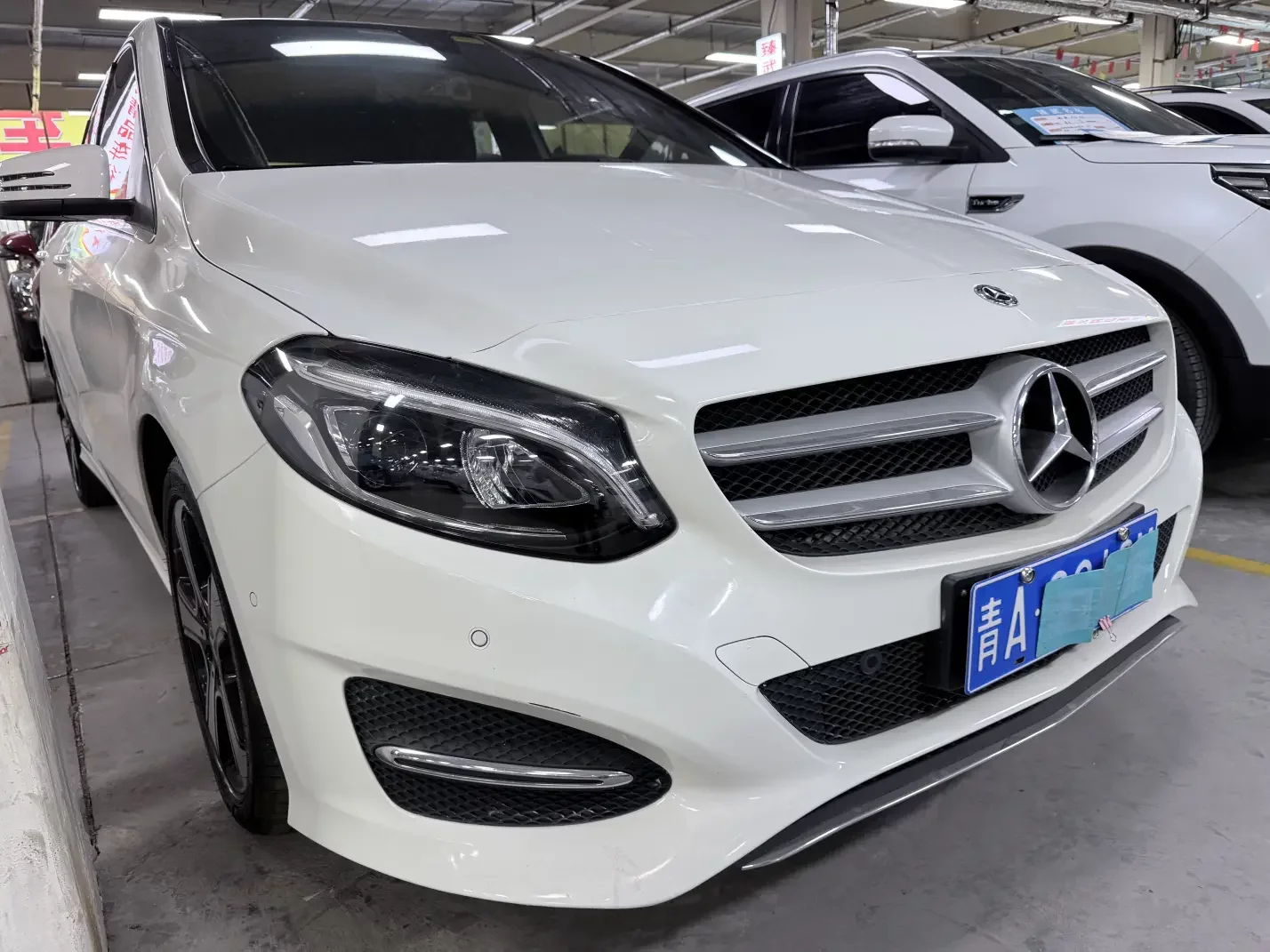 Mercedes-Benz B Class