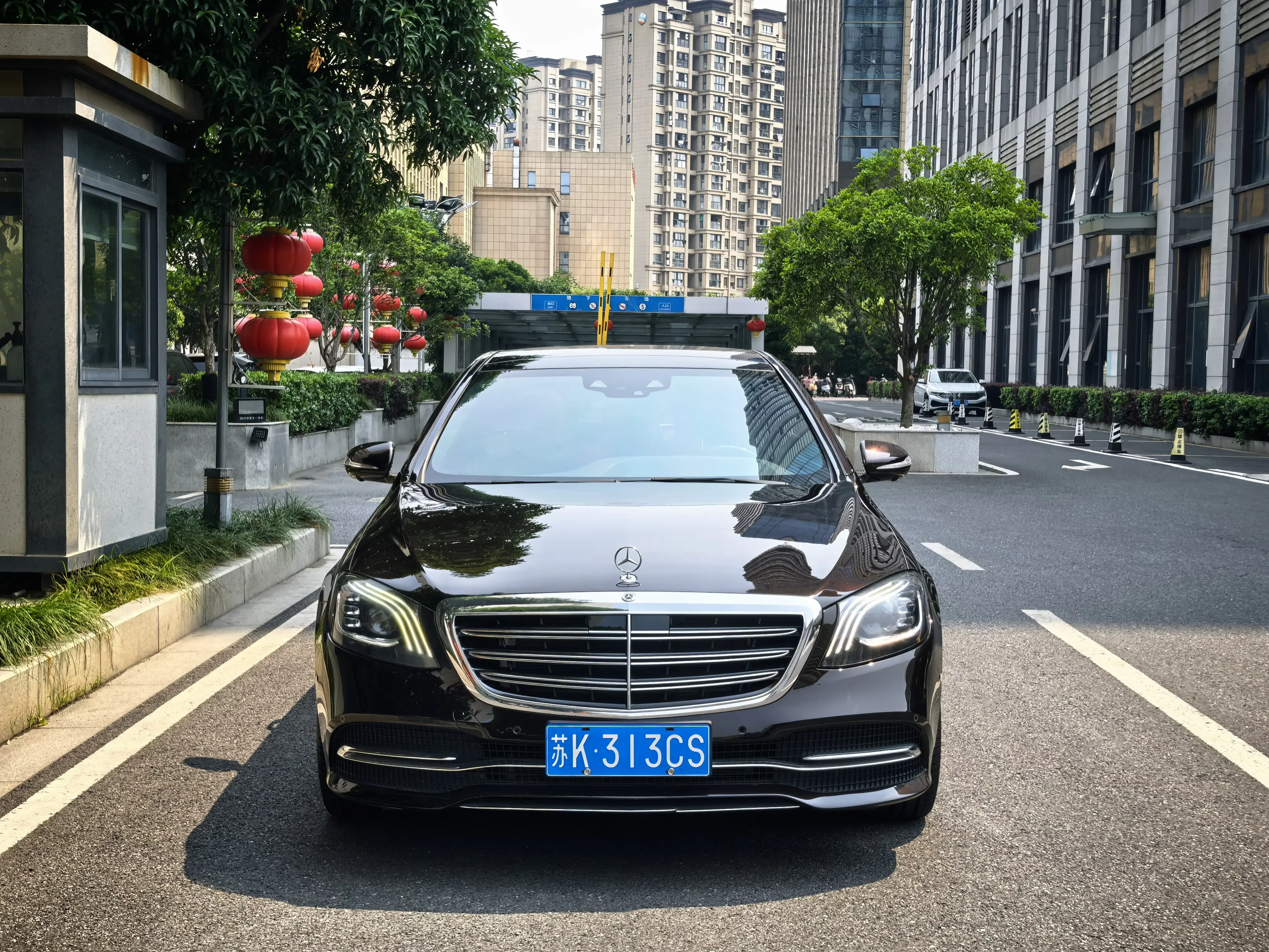 Mercedes-Benz S Class