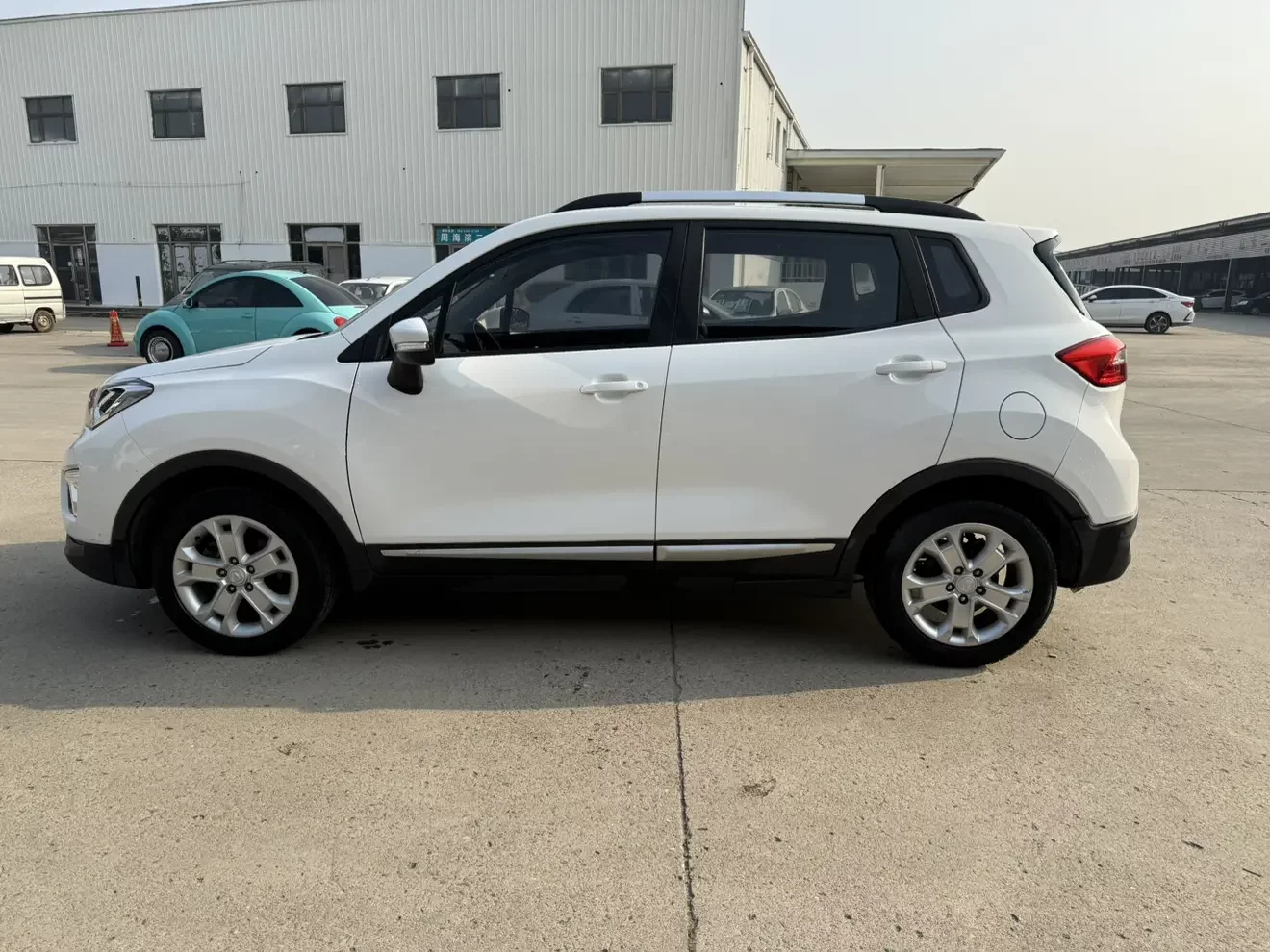 Changan CS15