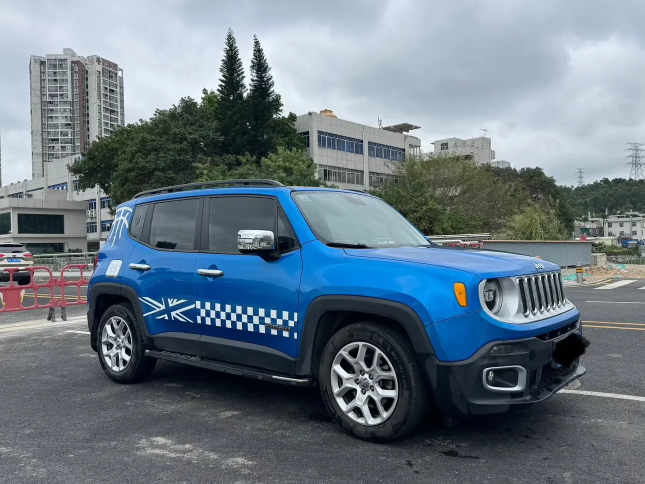 Jeep Freeman