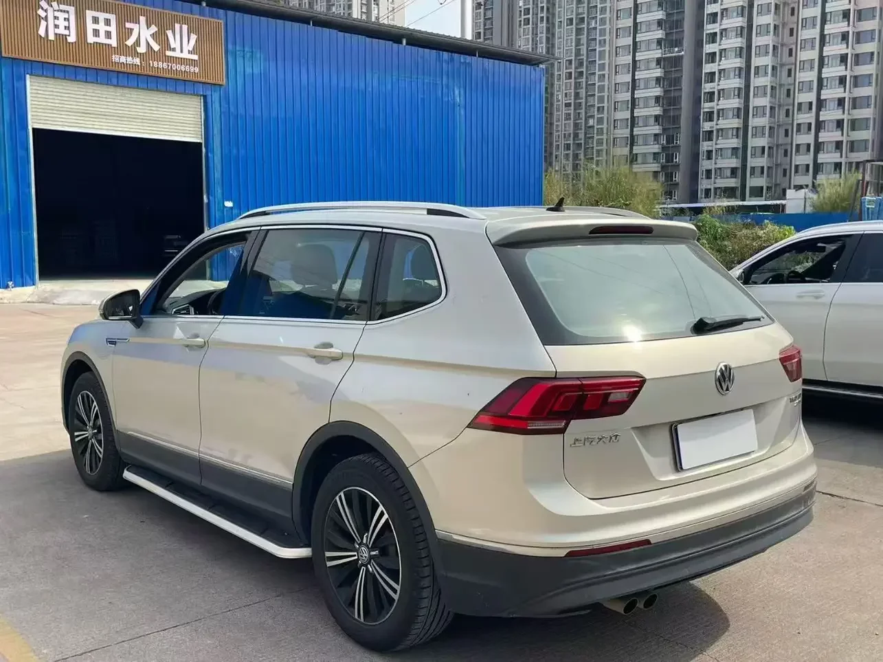 Volkswagen Tiguan L
