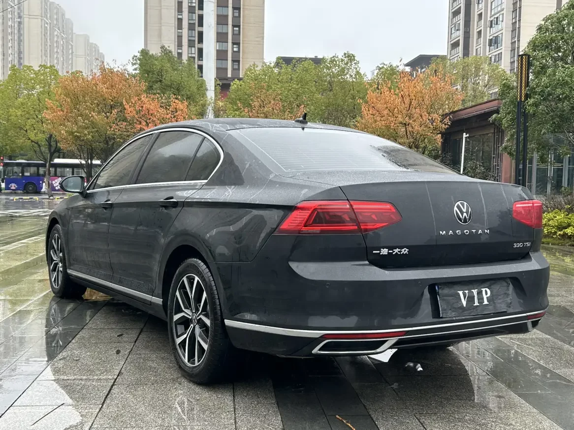 Volkswagen Magotan