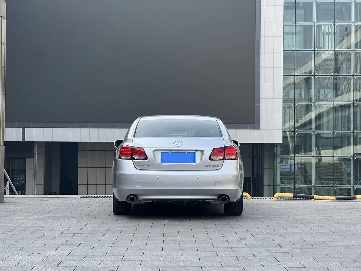 Lexus GS