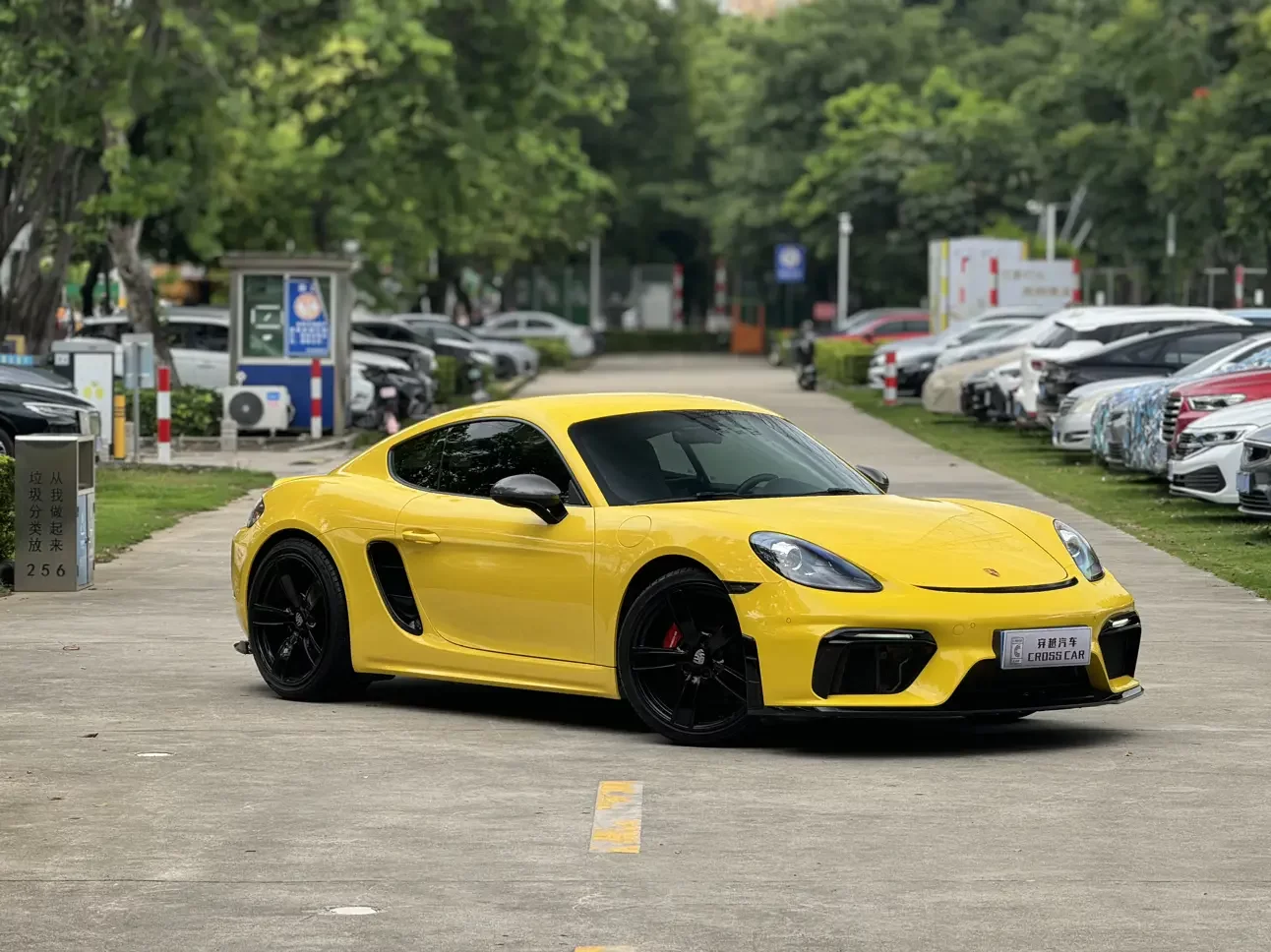 Porsche 718