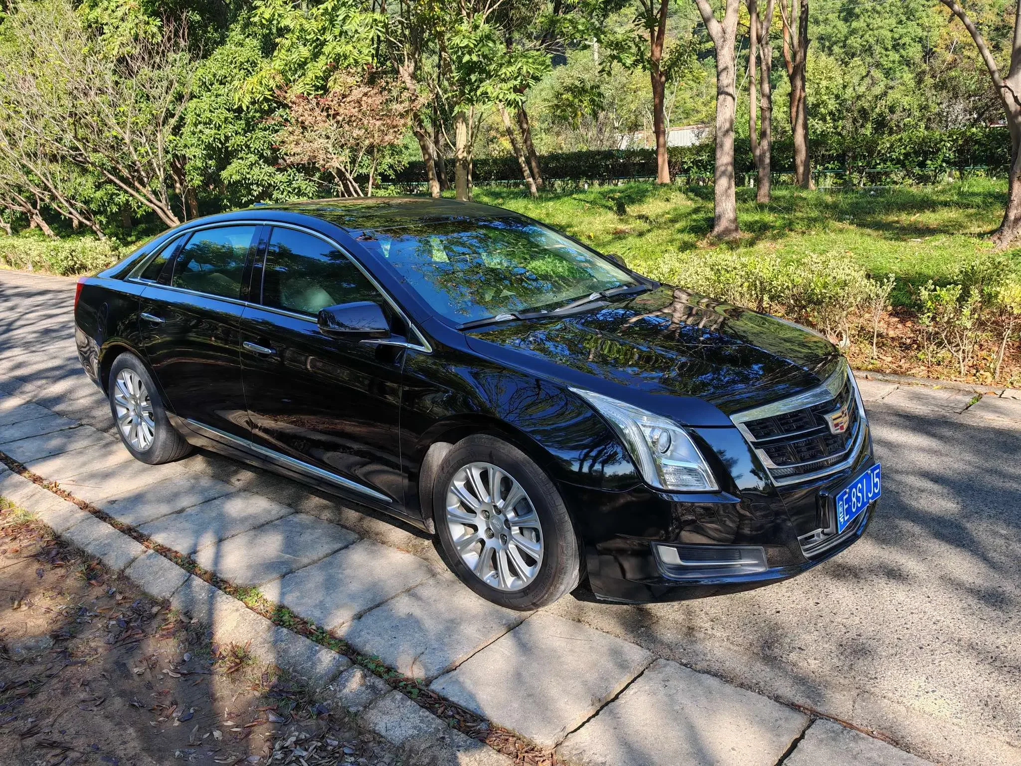 Cadillac XTS