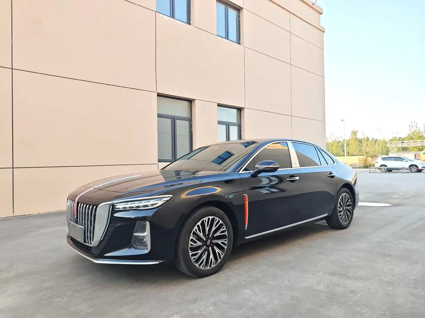 Hongqi H5