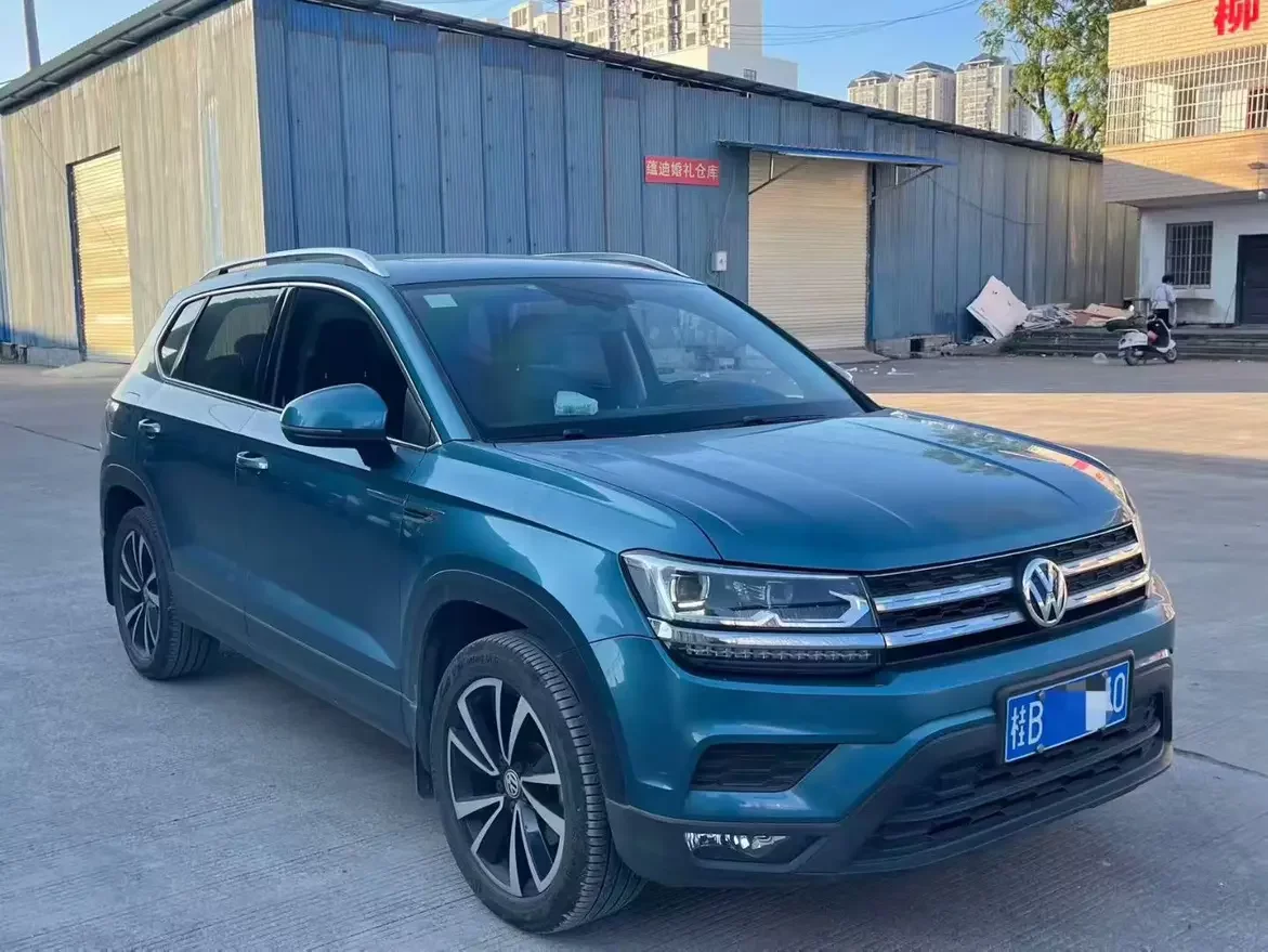 Volkswagen Tharu
