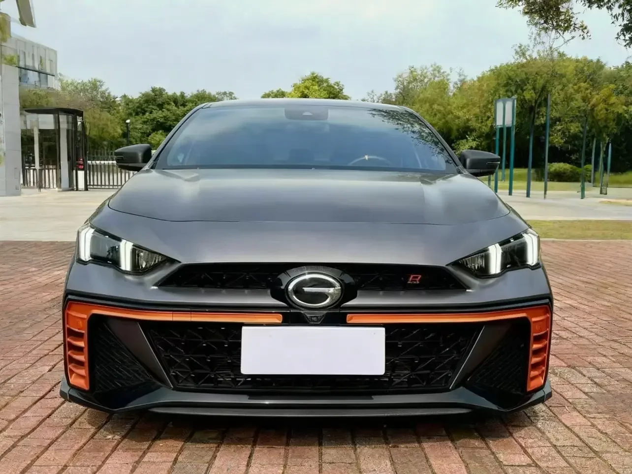 GAC Trumpchi Empow  из Китая