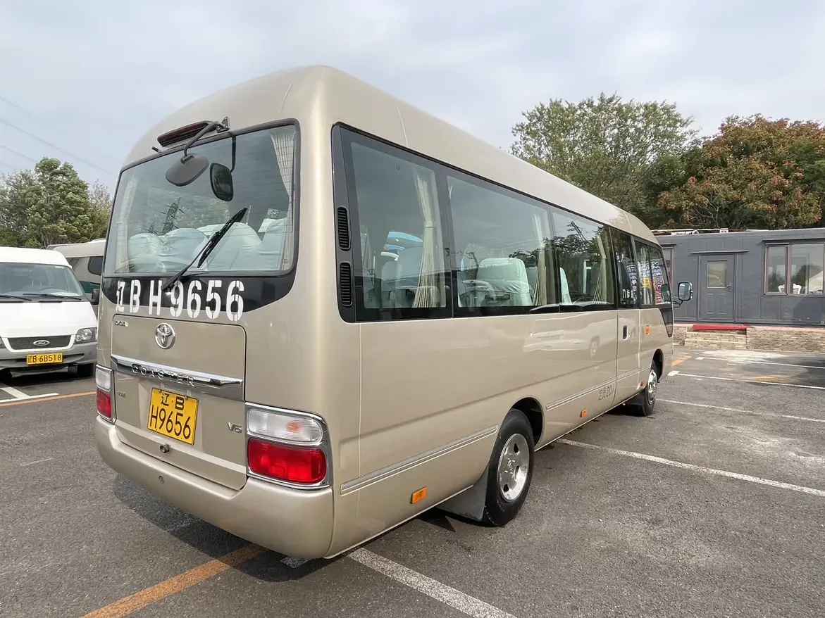 Toyota Costa